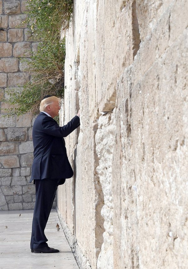 President_Trump_visit_to_Israel,_May_2017_DSC_3641ODS_(34829147535).jpg