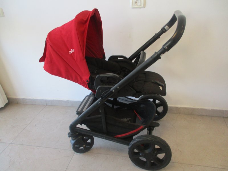 עגלת ג'ואי כרום משולבת שחור אדום במצב מצוין