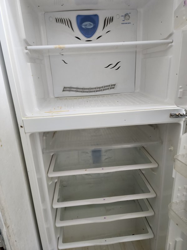 מקרר אלקטרה במצב טוב מאד