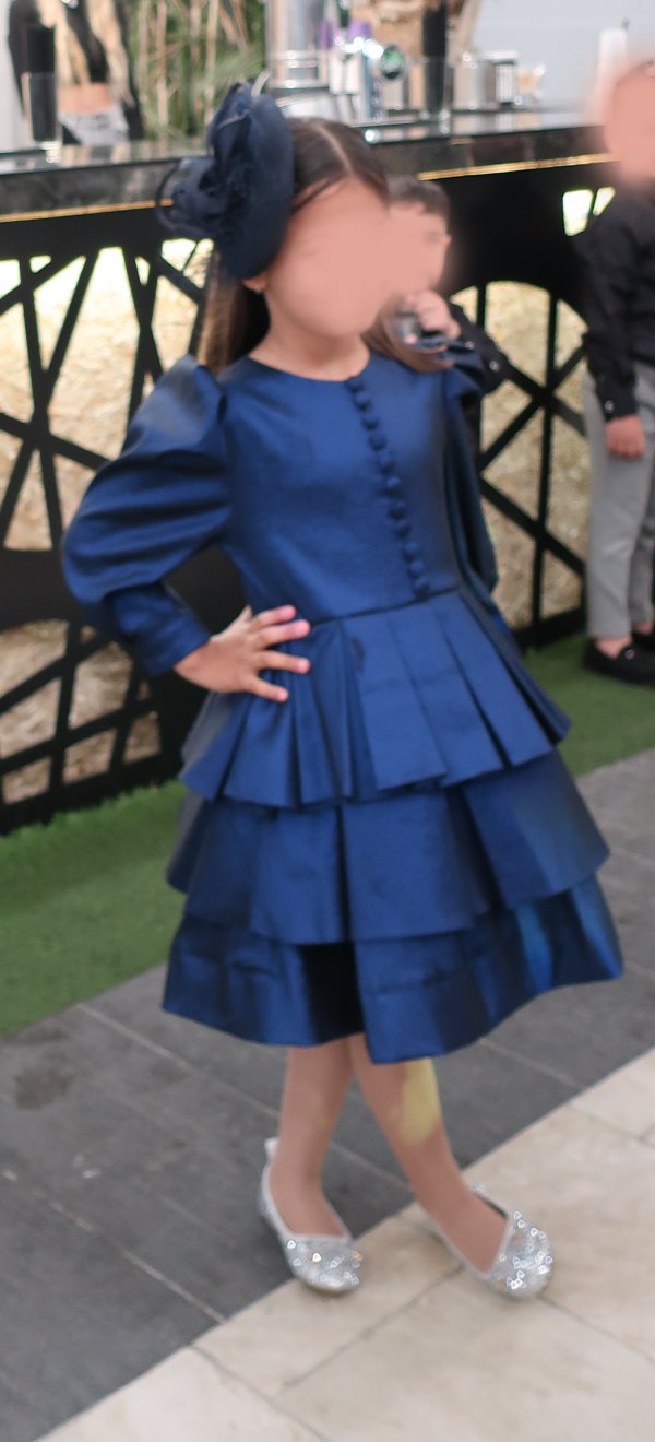 שמלה רייצ'ל כחול לילדות  מידה 8  לאירוע כולל אביזר לשיער!!