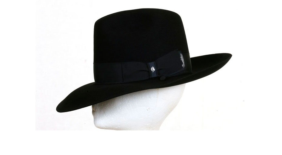 שובר לקניית כובע פרסטר בשווי 650 ש"ח