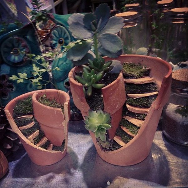 broken-pot-fairy-garden-8.jpg