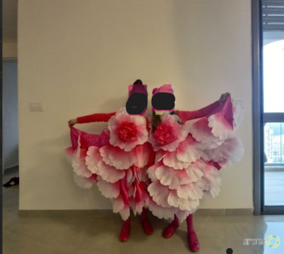 תחפושות 1 פרח.png