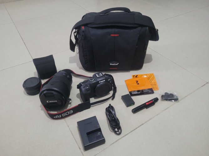 מצלמה מקצועית חדשה קנון ESO RP