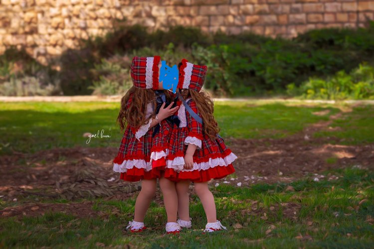 עותק של 026A0233 copy.jpgלוגו.jpg