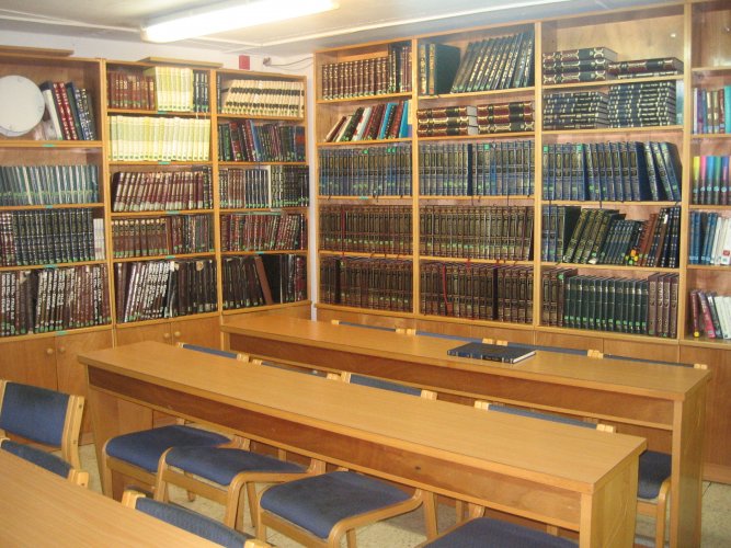 תיווך עבודות עריכה תורנית