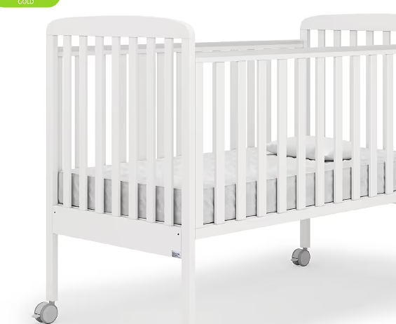 מיטת תינוק של חברת סגל