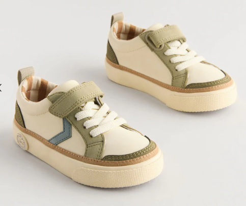 נעלים חדשות מנקסט מידה 28