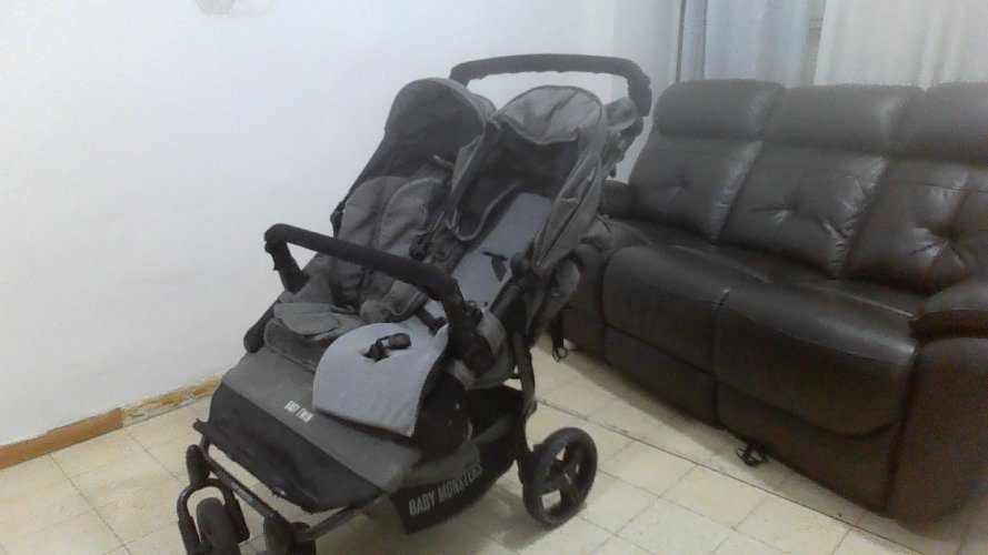 עגלה תאומים