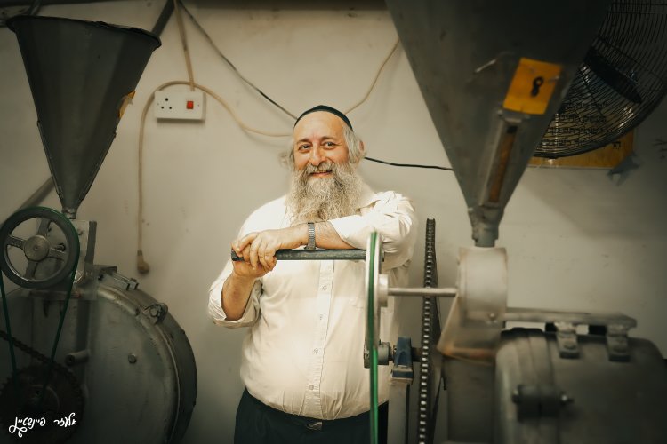 passover-17-topaz-sharpen-faceai (1).jpg
