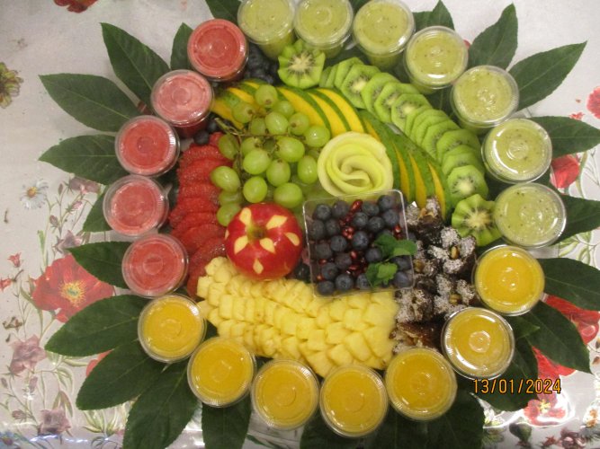 מגשי פירות מעוצבים