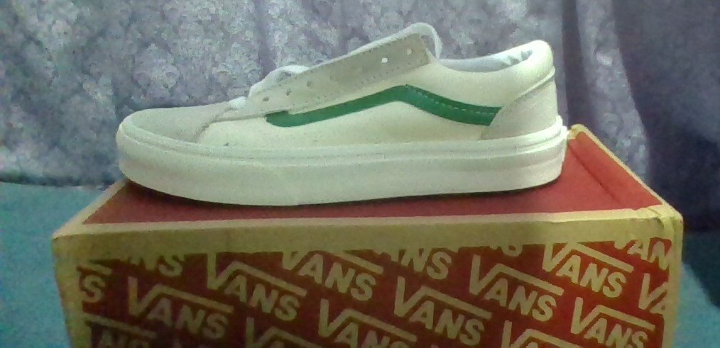 נעלי VANS לבנות