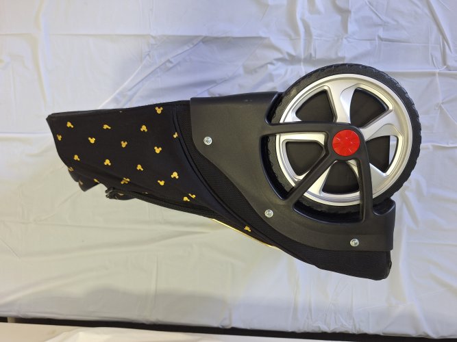 ילקוט עם גלגלים - דגם מיקי מאוס פייטים מתחלפים