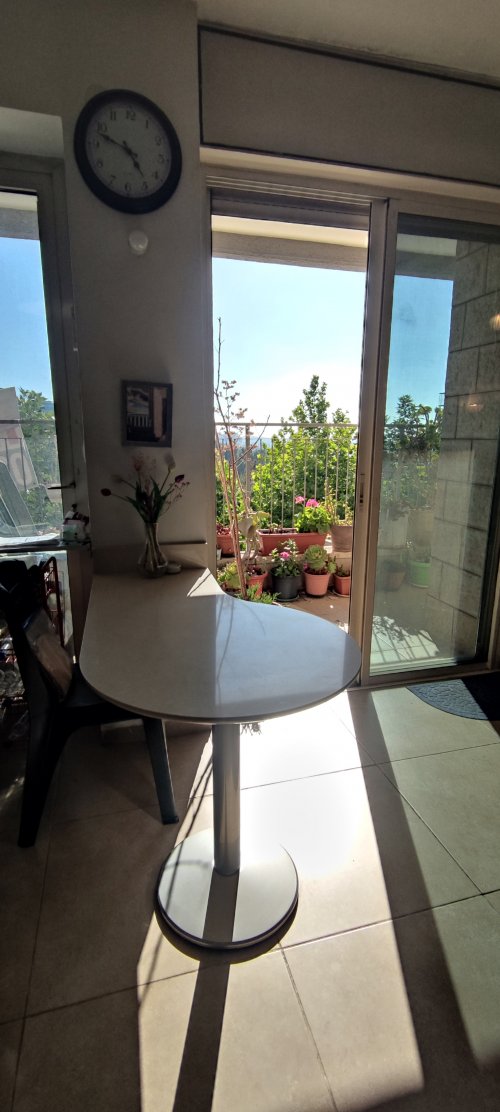 גבעת שאול -4 חד'-ממ"ד-מעלית-ללא תיווך-נגיש-קומה 1-חניה-נוף-סוכה