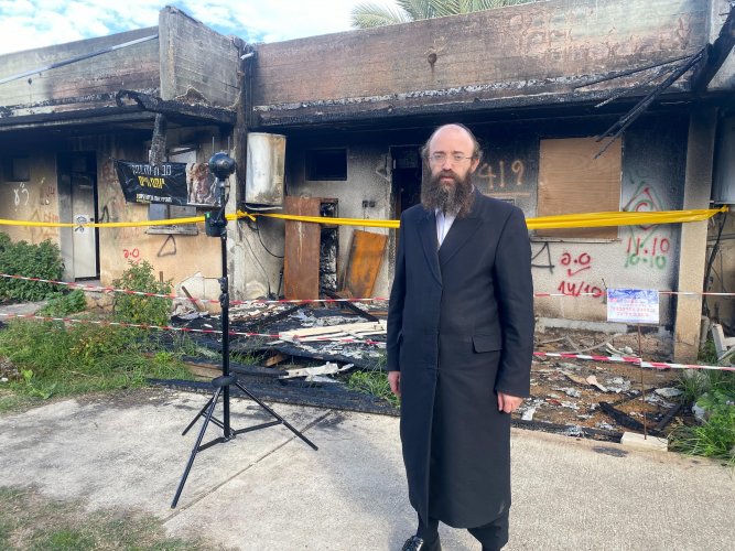 בעקבות החורבנות הגדולים: הרב ישראל גולדווסר בהרצאה מרתקת לליל תשעה באב