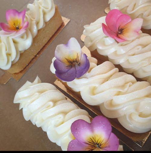 קונדיטוריה יוקרתית עם טעם ייחודי באחריות !!!