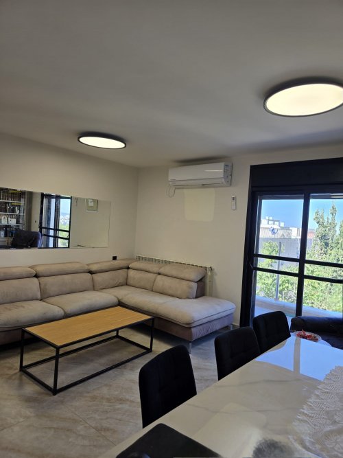 בגילה ה' - חם חם מהתנור - ללא תיווך