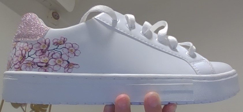 נעל ספורט חדשה לגמרי מידה 37