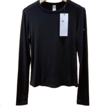 מציאה!!! סוודר חדש ALO שחור