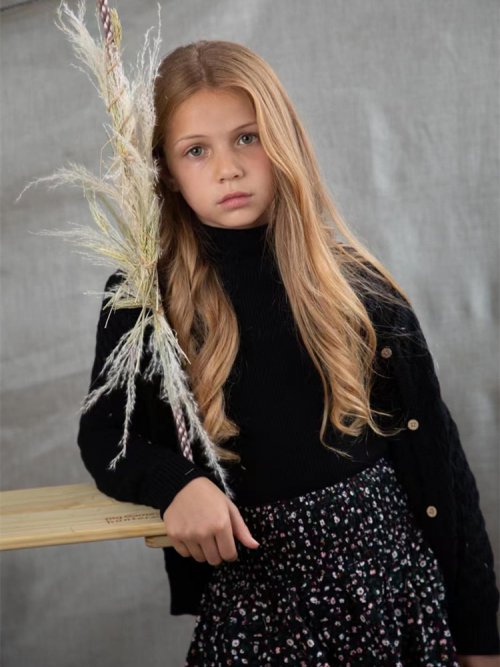 S1f2f3fb90eee4673bdd2de7dcd0a4156a (1).jpg