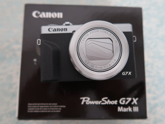 למכירה מצלמת קנון G7 מארק 3 חדש באריזה!!!