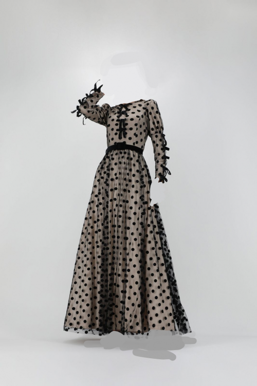 שמלת ערב מטאצ'