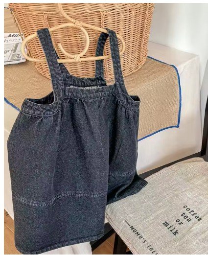 סרפן שחור ג'ינס.jpg