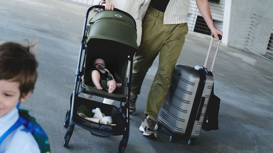 עריסה מתקפלת וטיולון מגיל לידה: החידושים הגדולים של בוגבו