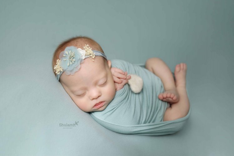 ניובורן יהודית באיכות לצפיה 0548483863 (2).jpg