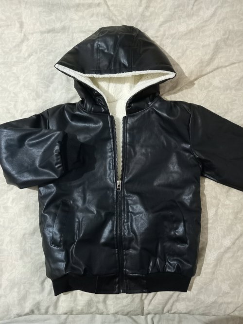 ג'קט עור מהמם לגיל 7