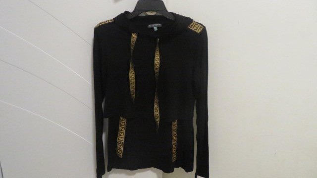 למכירה חולצת הנקה חדשה