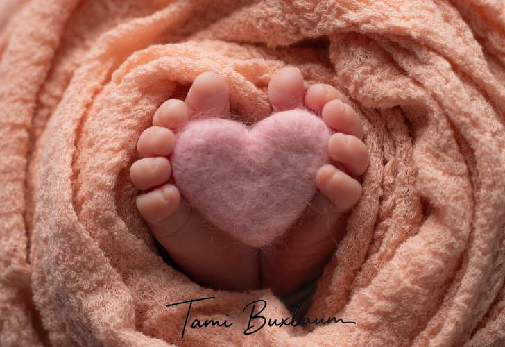 לב וכפות רגליים.jpg