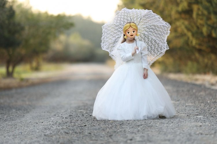 שמלת כלה למכירה.jpg