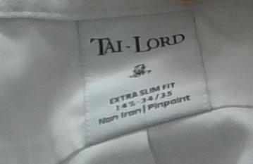 תמונה של תוית חולצה .jpg