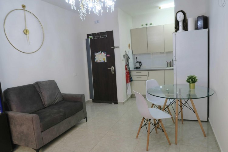 יחידת שני חדרים גדולה ומפנקת