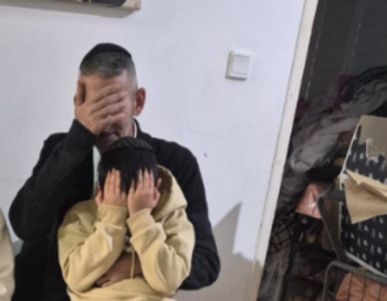 משפחה במצוקה נלחמת להישאר בבית - בואו לעזור!