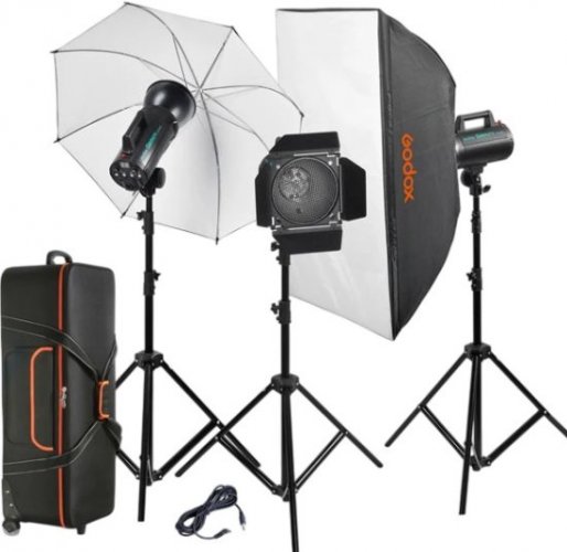 קיט 3 פלאשים סטודיו GODOX GS-400II