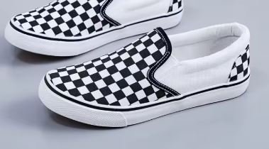 למכירה נעליים חדשות מהאריזה!!