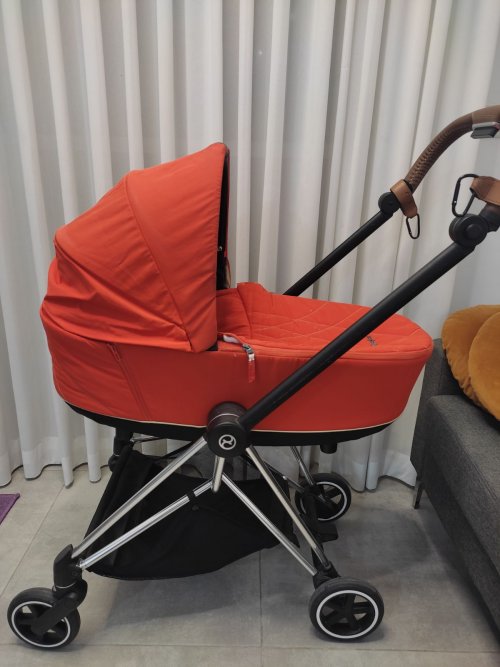 בקשו לפרסם למכירה עגלת סייבקס איכותית מעולה