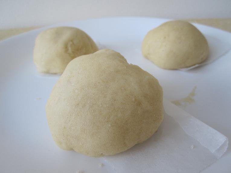 3 סופגניות  התפחה.JPG