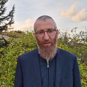 איך יושבים כשלומדים.mp4