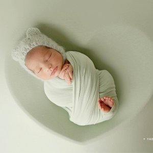 0583299384 צילום ניו בורן בבית הלקוחה (3).jpg