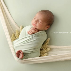 0583299384 צילום ניו בורן בבית הלקוחה (2).jpg