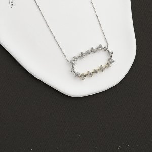 פרופיל הפקות צילום - יעקובוביץ תכשיטי יוקרה