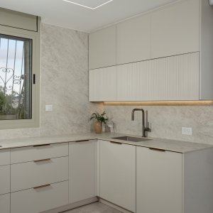 המטבח המרחבי- הרמוניקה מטבחים  (2).jpg