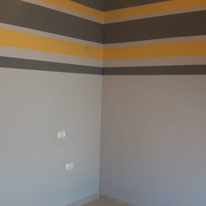 גם הקירות קיבלו צבע צורה - כל חדר והייחודיות שלו, לבחור/הדייר המיוחד שלו